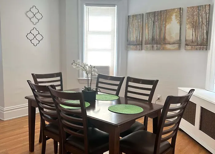 Stunning 3br-private Entrance-renovated-near Apartment Pittsburgh