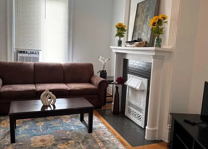 Stunning 3br-private Entrance-renovated-near *